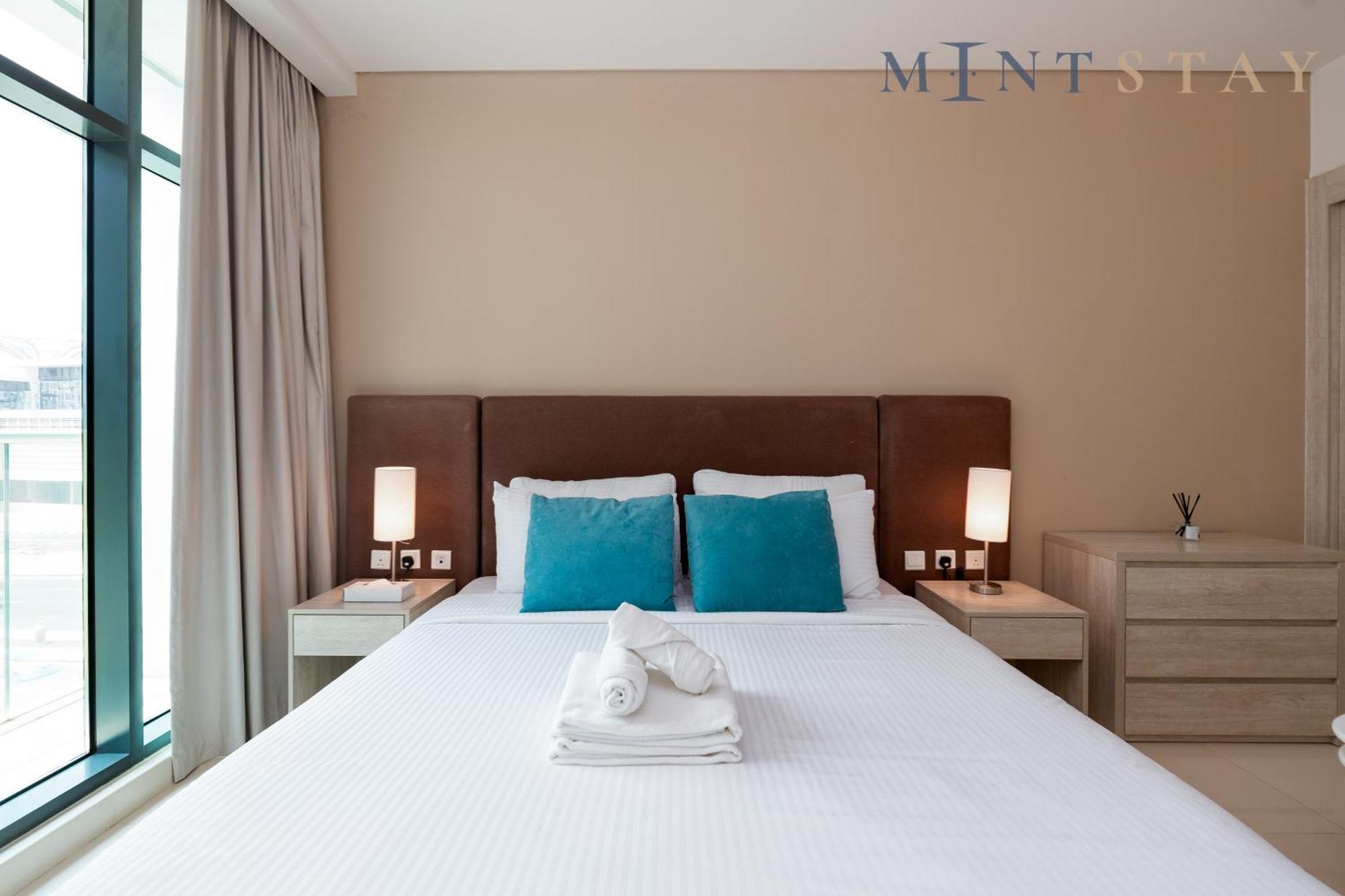 Seven Palm, Palm Jumeirah - Mint Stay Dubai Exterior photo