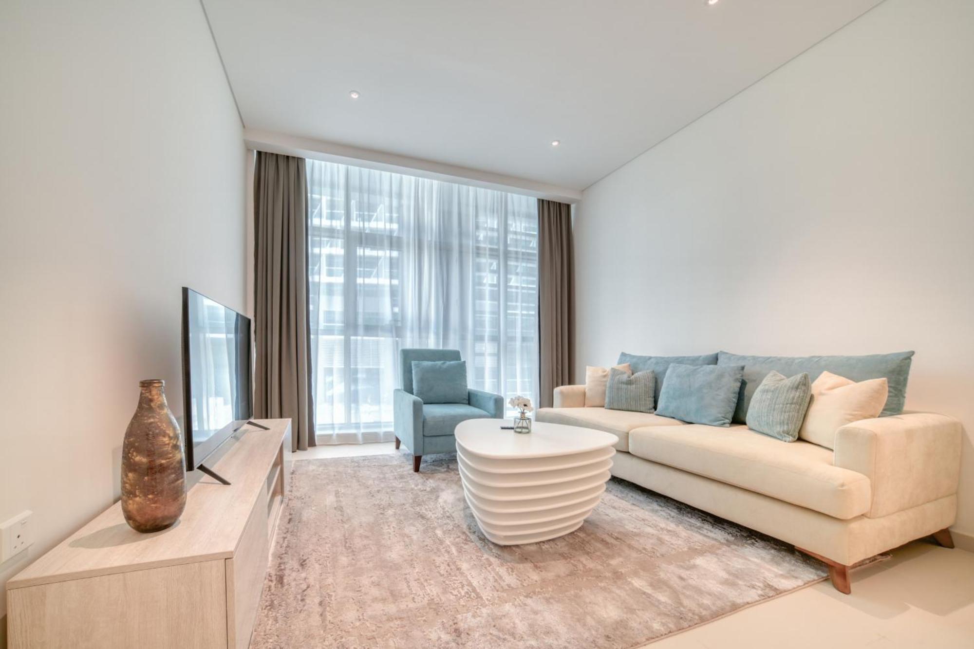 Seven Palm, Palm Jumeirah - Mint Stay Dubai Exterior photo